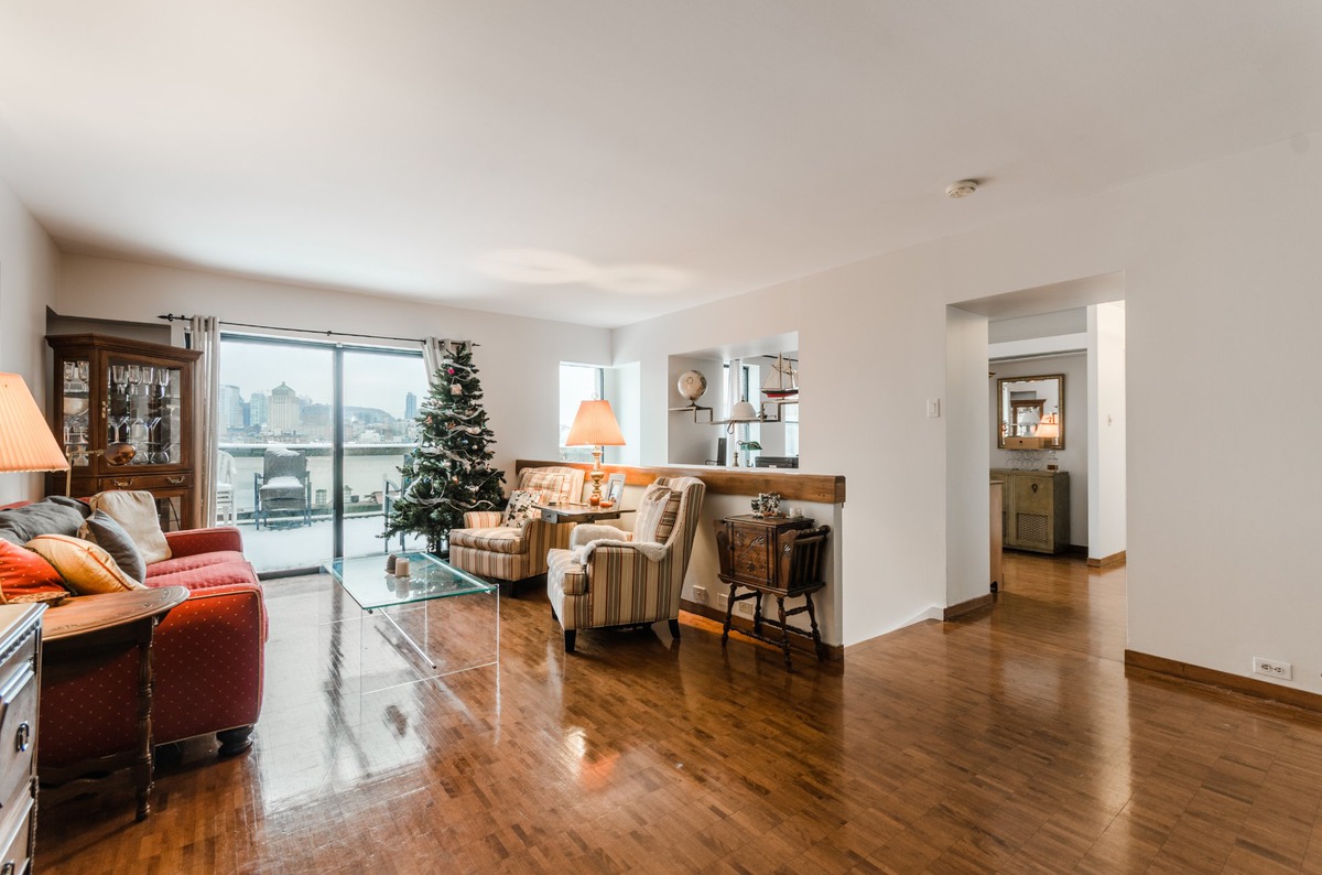 Robert Stephen Lefebvre Real Estate Broker Habitat 67 Properties for