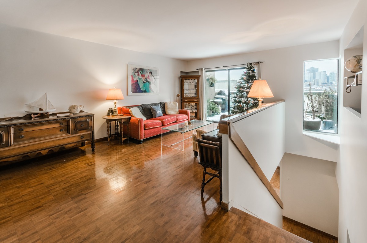 Robert Stephen Lefebvre Real Estate Broker Habitat 67 Properties for sale and rent