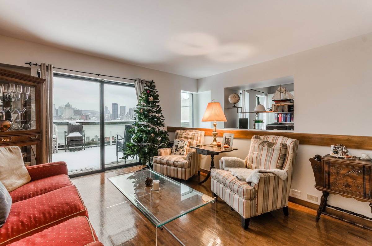 Robert Stephen Lefebvre Real Estate Broker Habitat 67 Properties for sale and rent