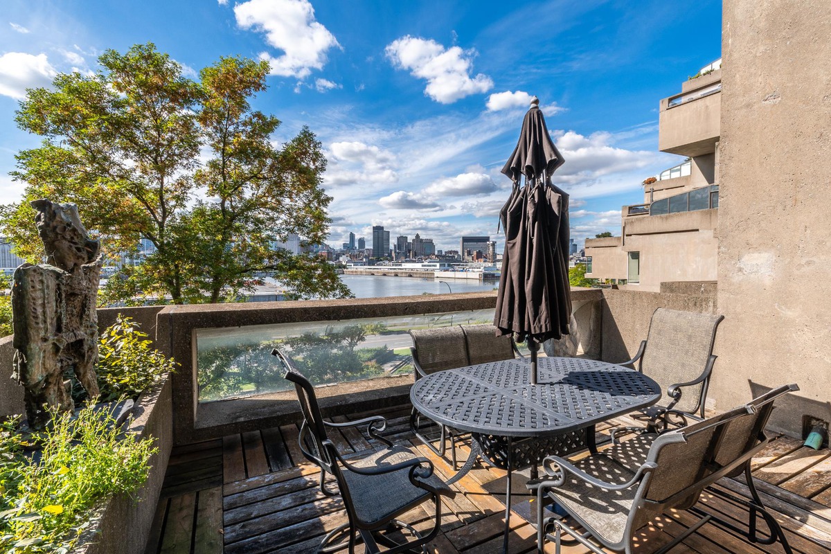 Robert Stephen Lefebvre Real Estate Broker Habitat 67 Properties for