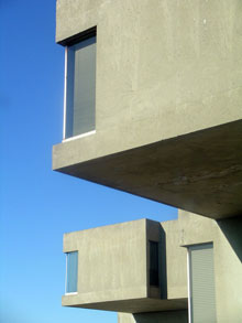 Condominium Habitat 67